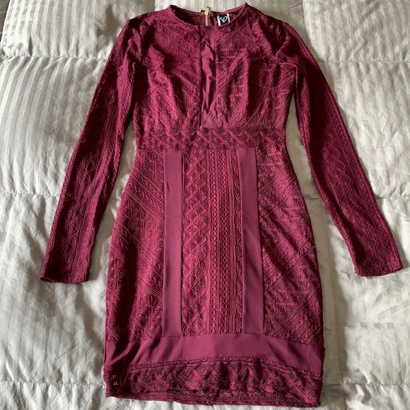 Small Long Sleeve Windsor Dress - Picture 1 of 7